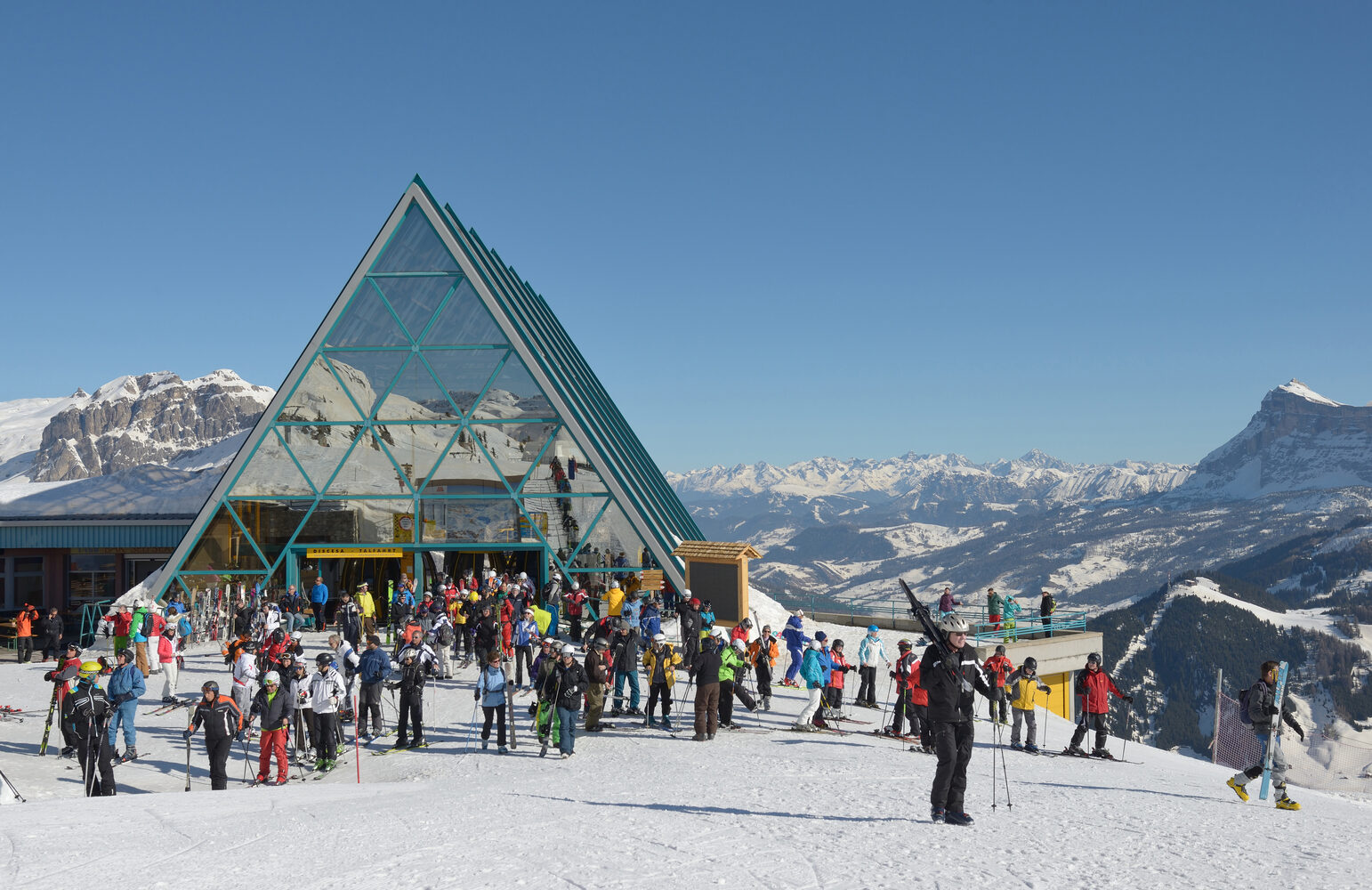 Val Gardena как база для Seceda, Ortisei и Sella Ronda